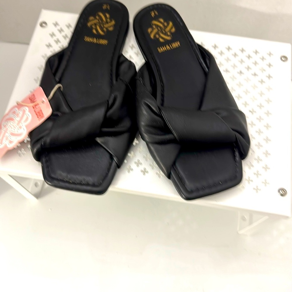Sam & Libby Women's Slide Sandals Black Slip On Size 7.5
